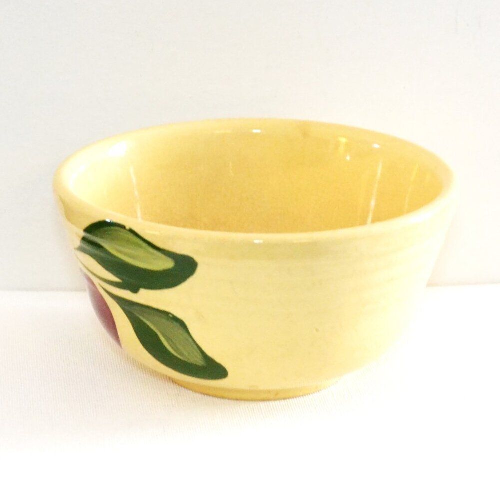 Vintage Watt 06 USA Ovenware Apple Design Mixing Bowl - Picture 2 of 8